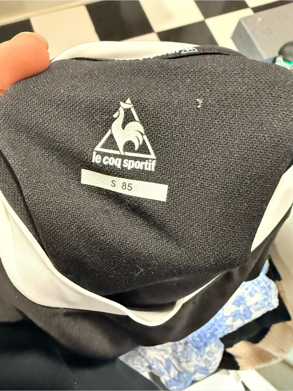 Le Coq Sportif Black and White Short-Sleeve Cropped Tee - Picture 4 of 4